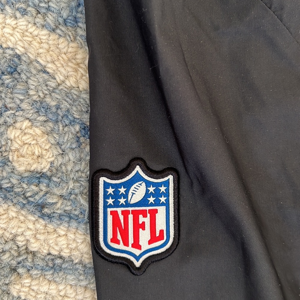 Eagles Jacket - image 4